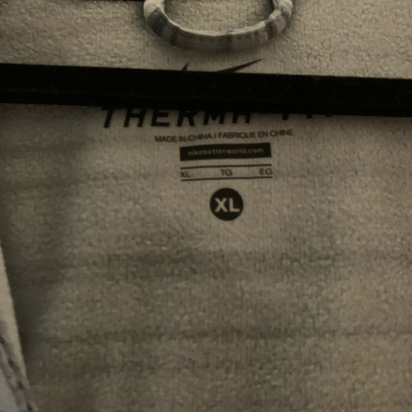 NWT Nike Thermal Men’s Zip Up Jacket - Picture 3 of 3